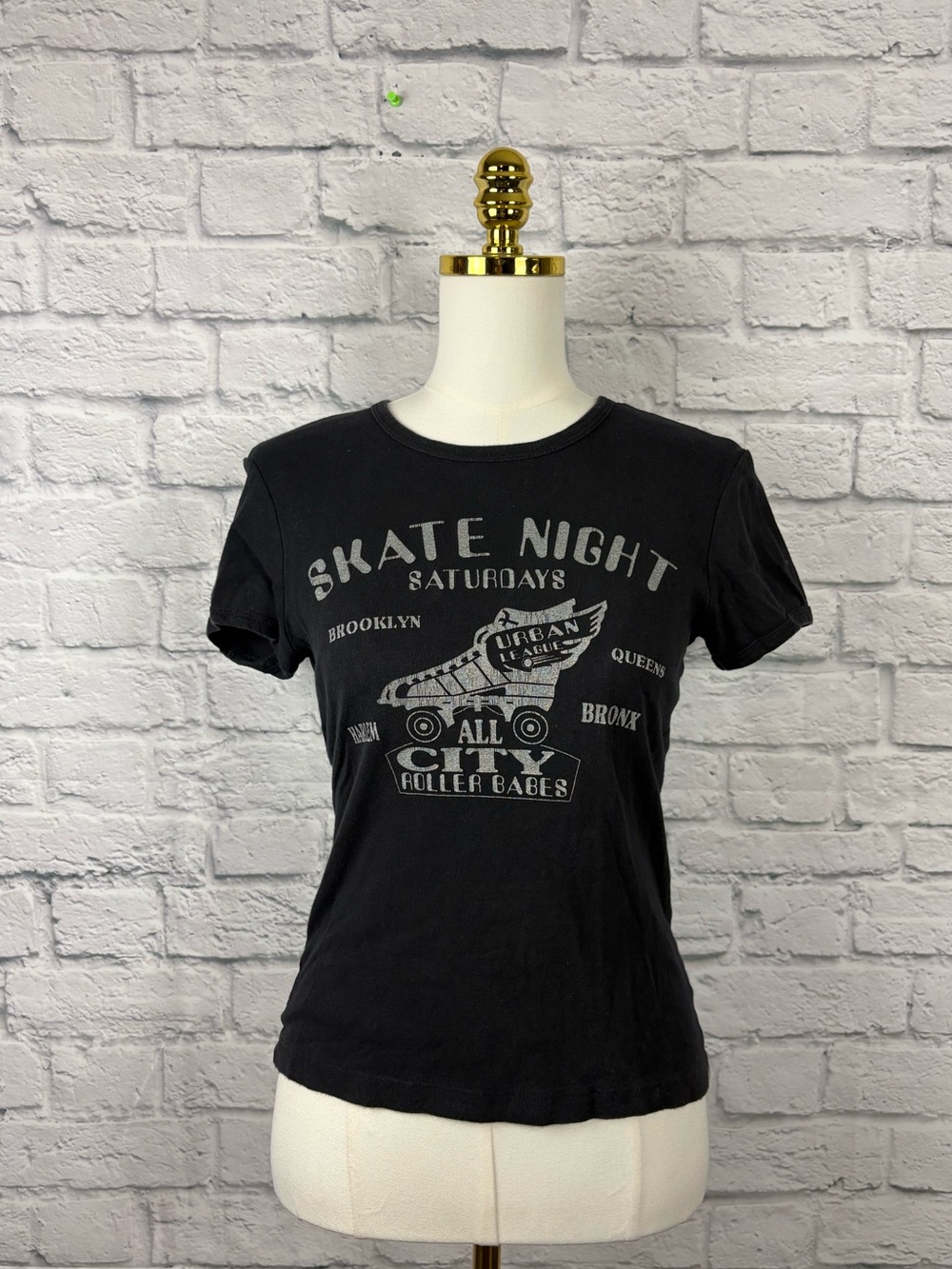 2000s Girlfriends "Skate Night / All City Roller Babe size M